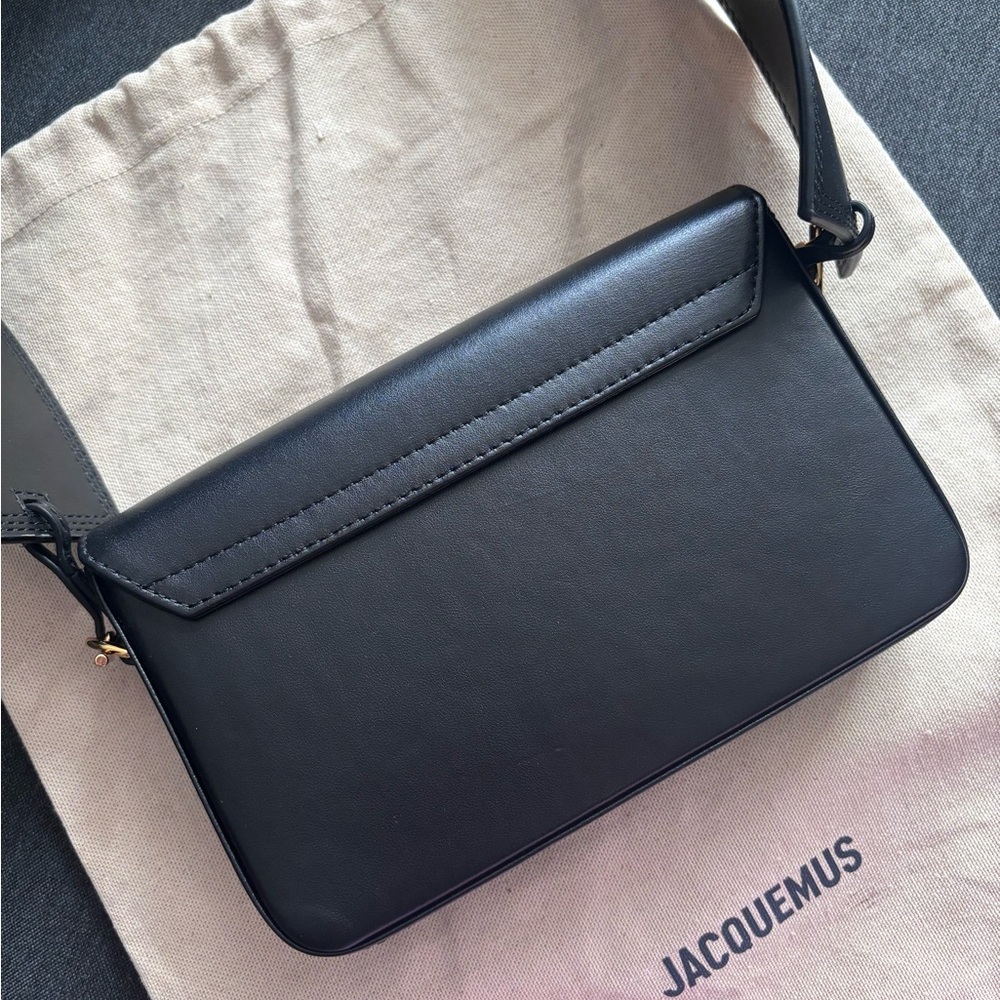 Jacquemus Le Carinu Bag - Picture 6 of 11